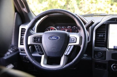 2022 Ford F-350SD Lariat