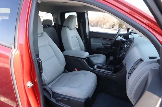 2016 GMC Canyon Base