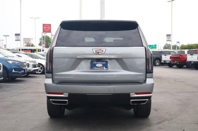 2026 Cadillac Escalade Luxury