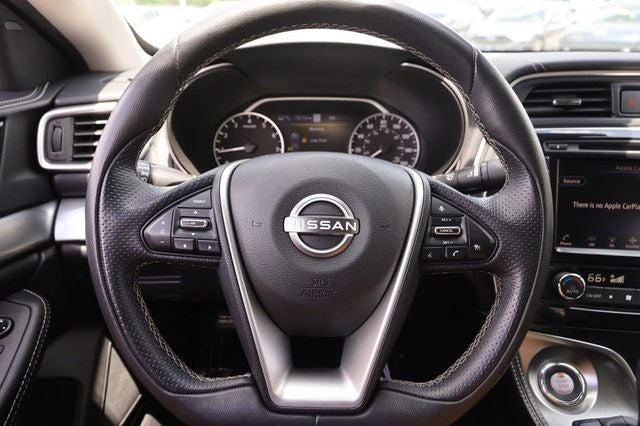 2023 Nissan Maxima SV