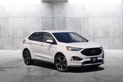 2022 Ford Edge ST
