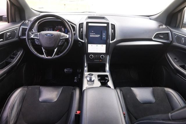2022 Ford Edge ST