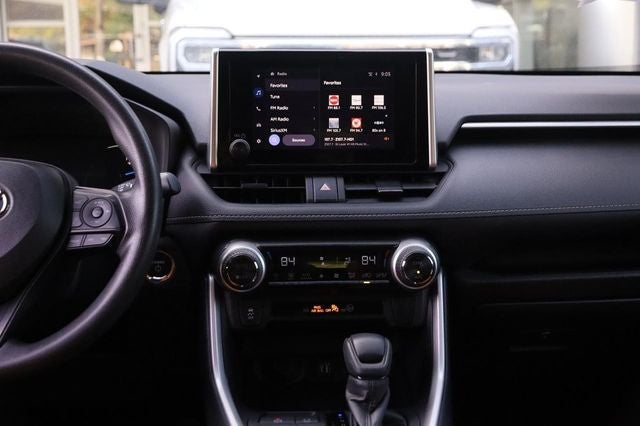 2023 Toyota RAV4 Hybrid Woodland Edition