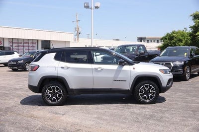 2024 Jeep Compass Trailhawk