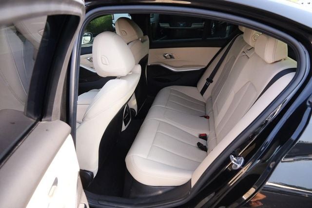 2025 BMW 3 Series 330i xDrive
