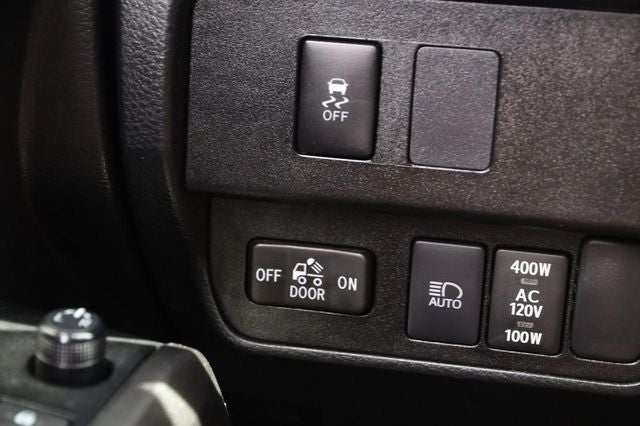 2022 Toyota Tacoma TRD Off-Road V6