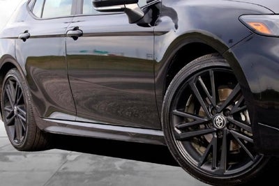 2026 Toyota Camry SE Nightshade