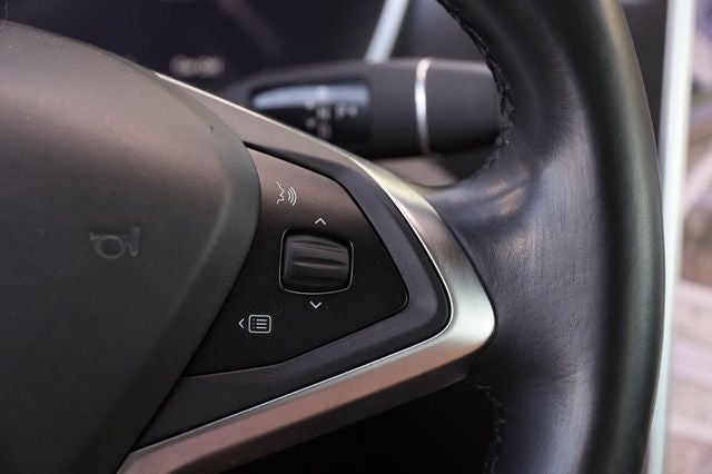 2016 Tesla Model S 75D