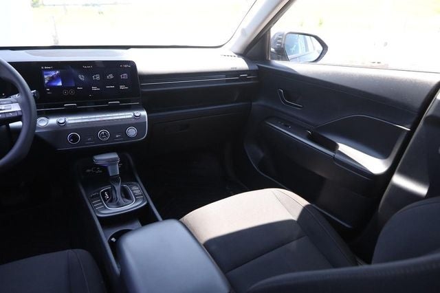 2025 Hyundai Kona SE