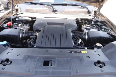 2025 Land Rover Defender 110 V8